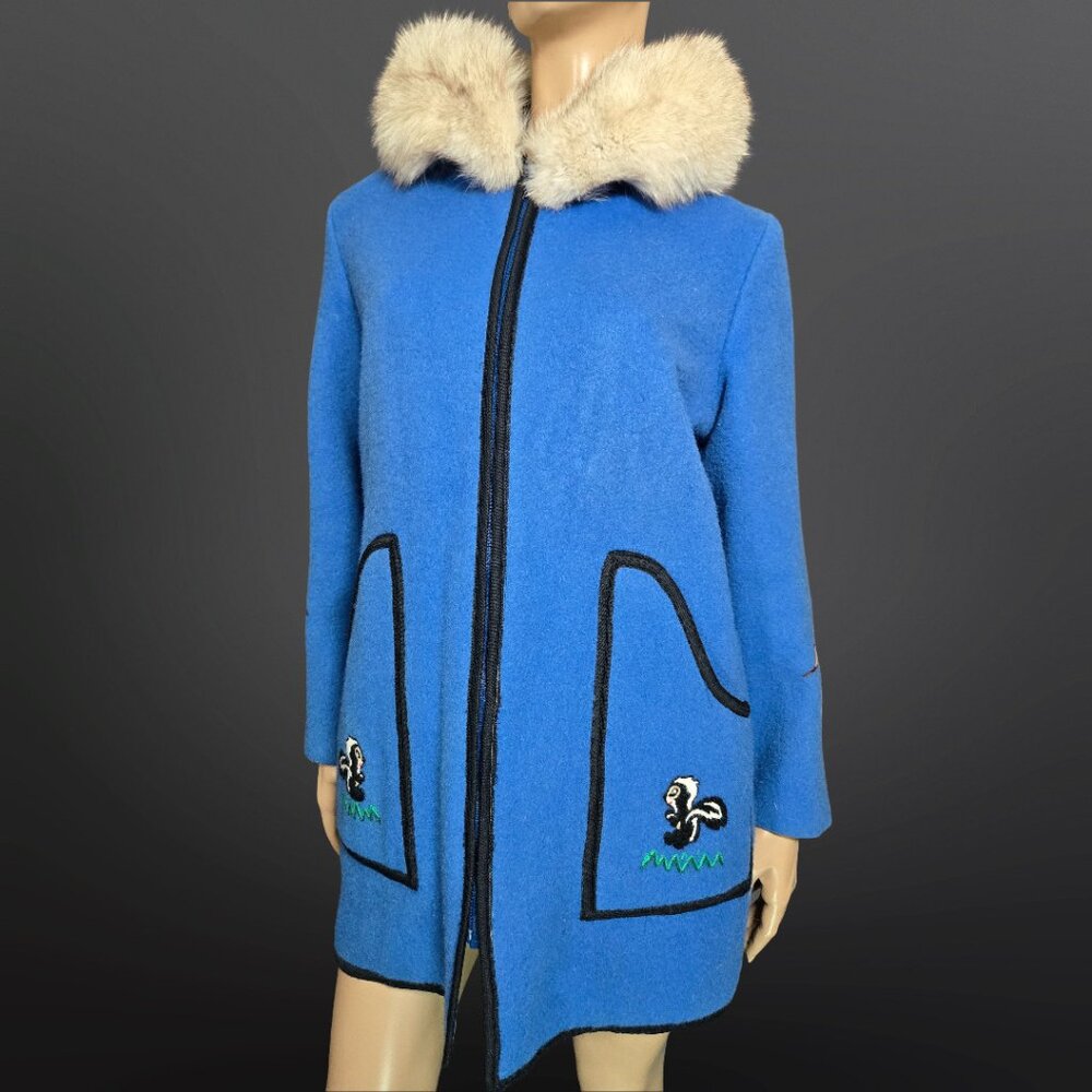 Vintage Inuit Parka Fox Fur Trim Womens S Blue Wool Embroidered Woodland Animals